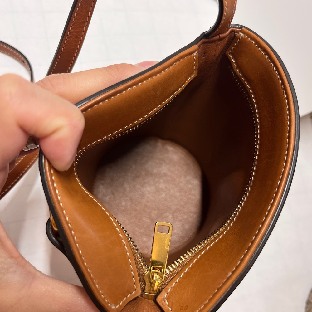 Celine nano bucket - Picture 2 of 11